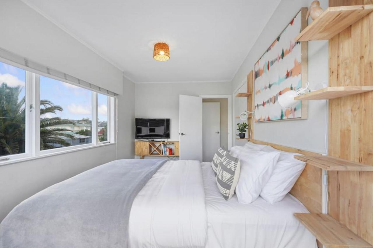 Amazing Home By Beach - Fully Aircon-Ed - Wifi Auckland Exteriör bild