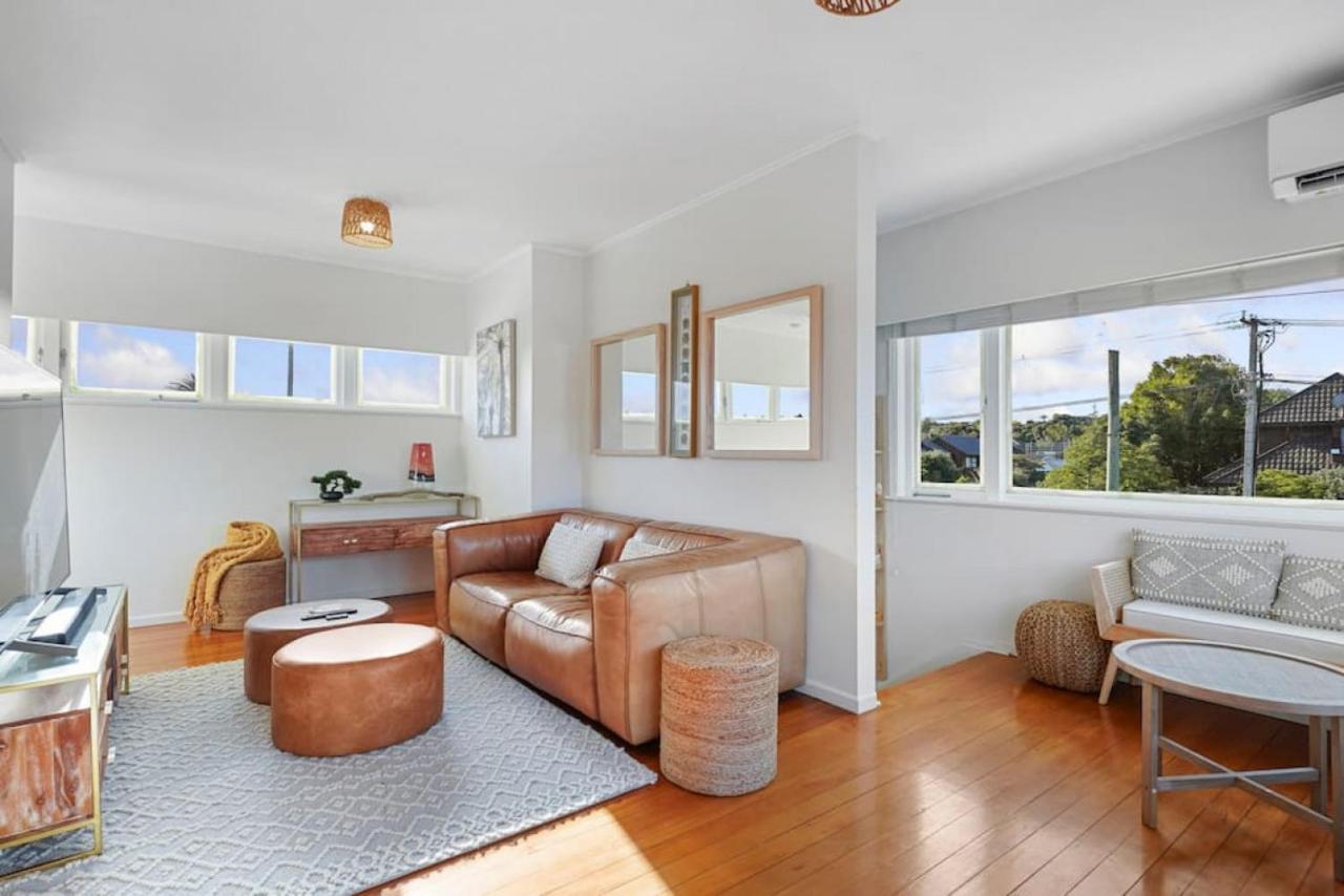 Amazing Home By Beach - Fully Aircon-Ed - Wifi Auckland Exteriör bild
